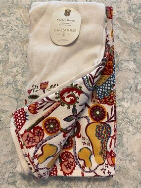 Threshold Beige/Cream Kitchen Towels - 2 Pack